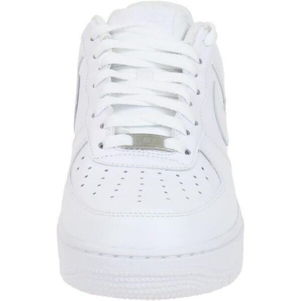Nike Men's Air Force 1'07 Shoes Basketball, White